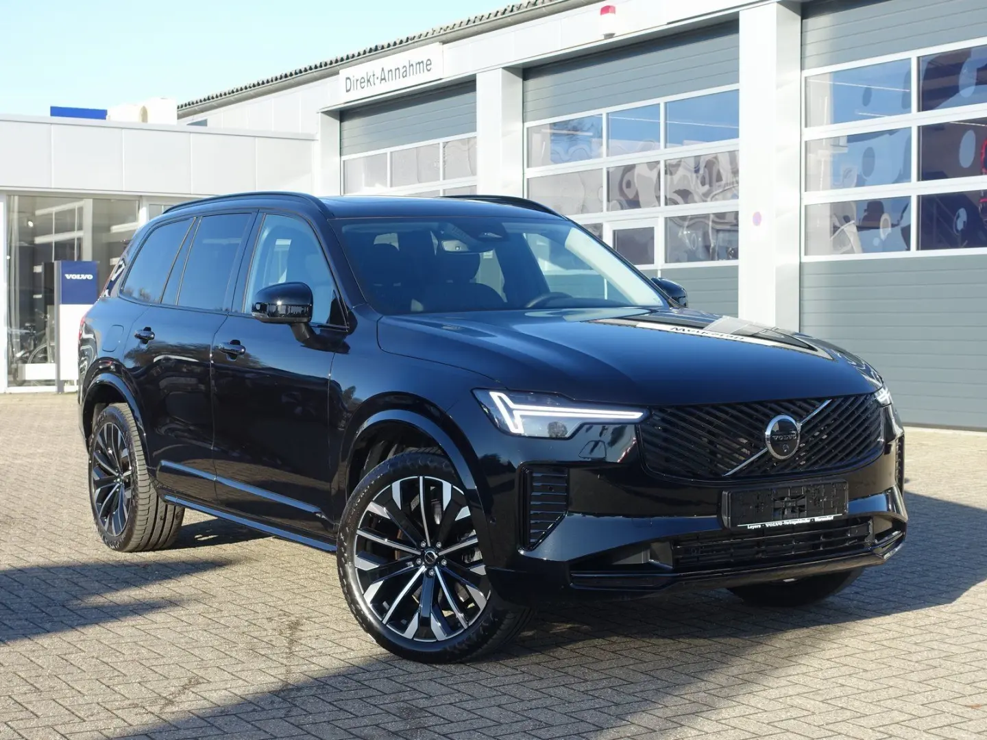 XC90 Plus Dark T8 AWD Plug-in Hybrid PANO FOUR-C