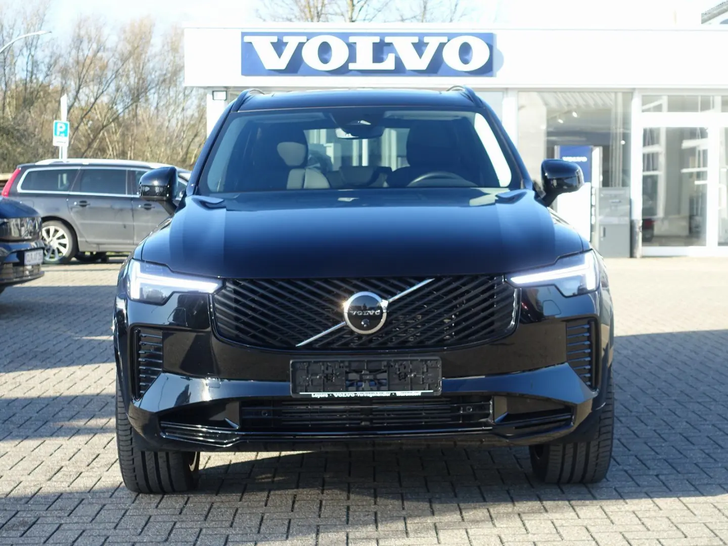 XC90 Plus Dark T8 AWD Plug-in Hybrid PANO FOUR-C