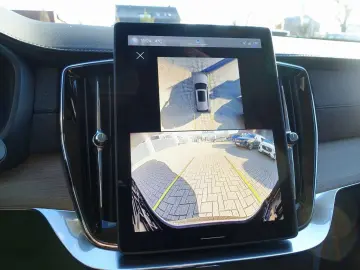 XC90 Plus Dark T8 AWD Plug-in Hybrid PANO FOUR-C