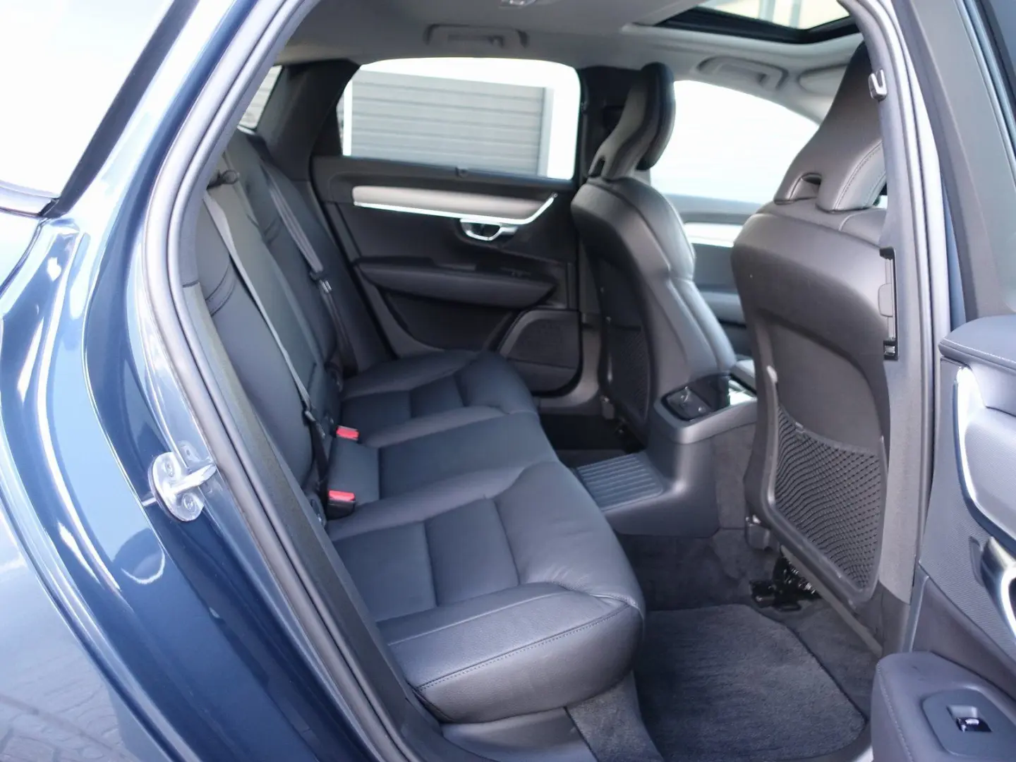 S90 Ultimate Dark T8 AWD BLIS 360 KAM HUD SHD