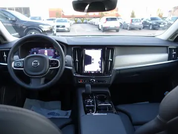 S90 Ultimate Dark T8 AWD BLIS 360 KAM HUD SHD