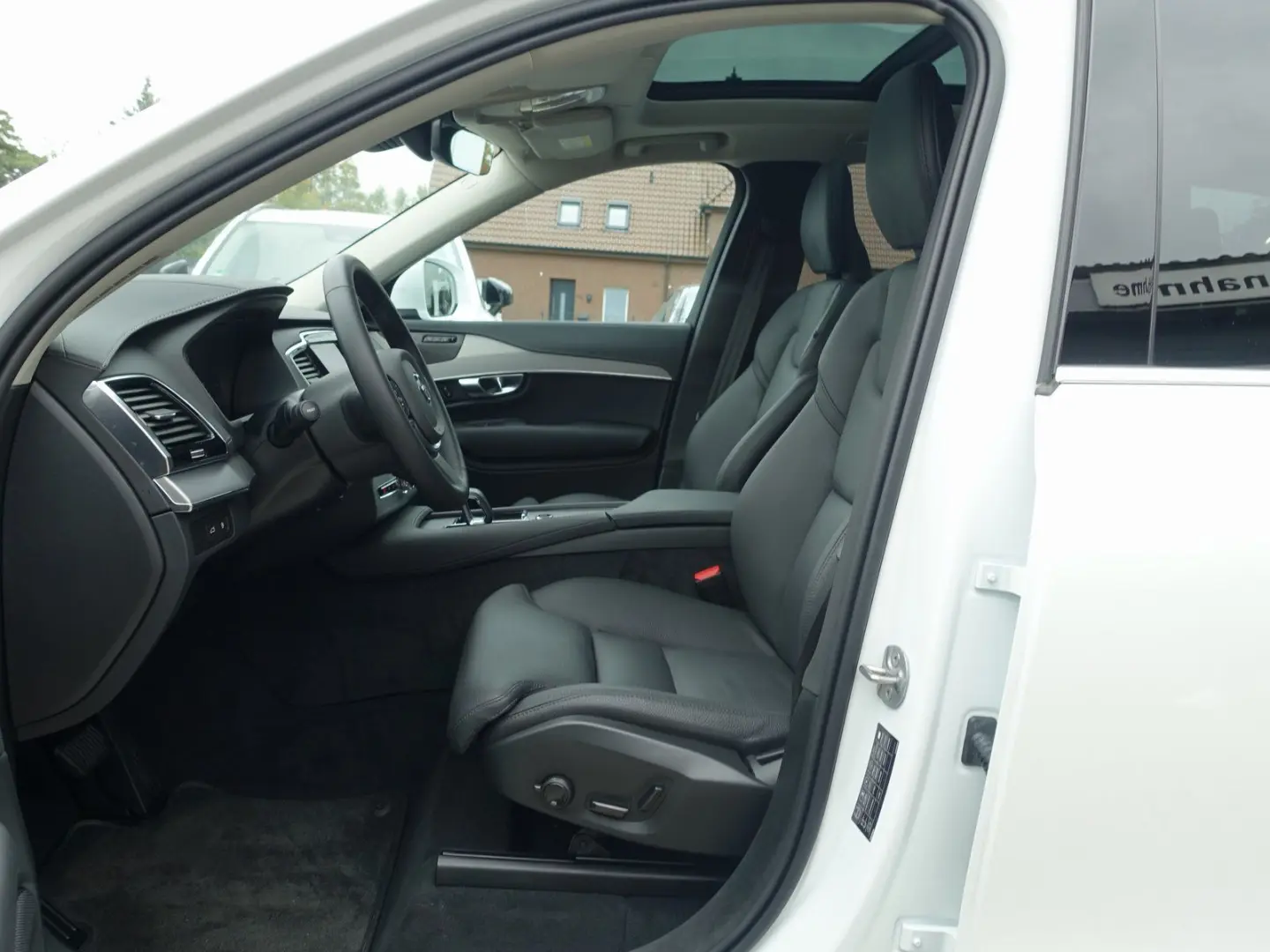 XC90 Plus  T8 AWD Plug-in Hybrid 360  HeadUP BLS