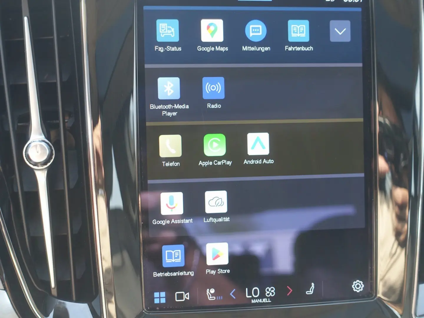 S60 Recharge Ultimate T8 AWD 360  B&W Massage