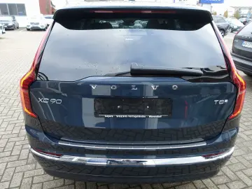 XC90 Ultra T8 AWD B&W FourC AHK Pano 360  HeadUP