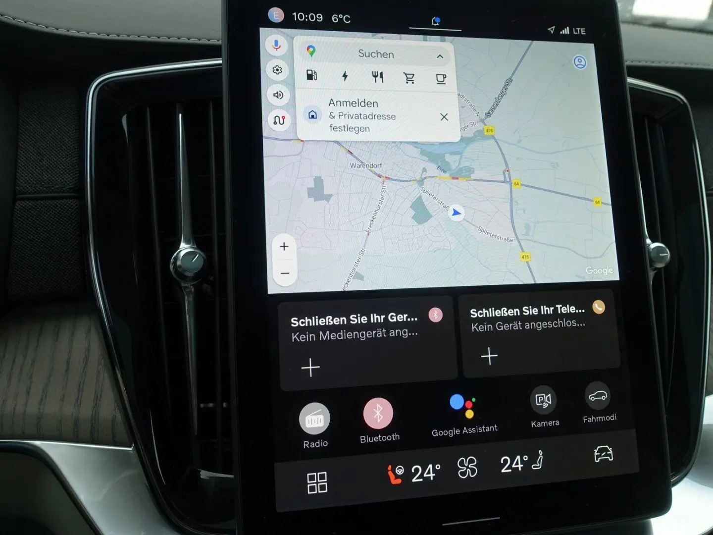 XC90 Ultra T8 AWD B&W FourC AHK Pano 360  HeadUP