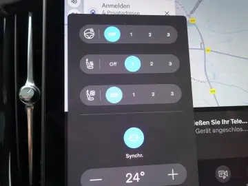 XC90 Ultra T8 AWD B&W FourC AHK Pano 360  HeadUP