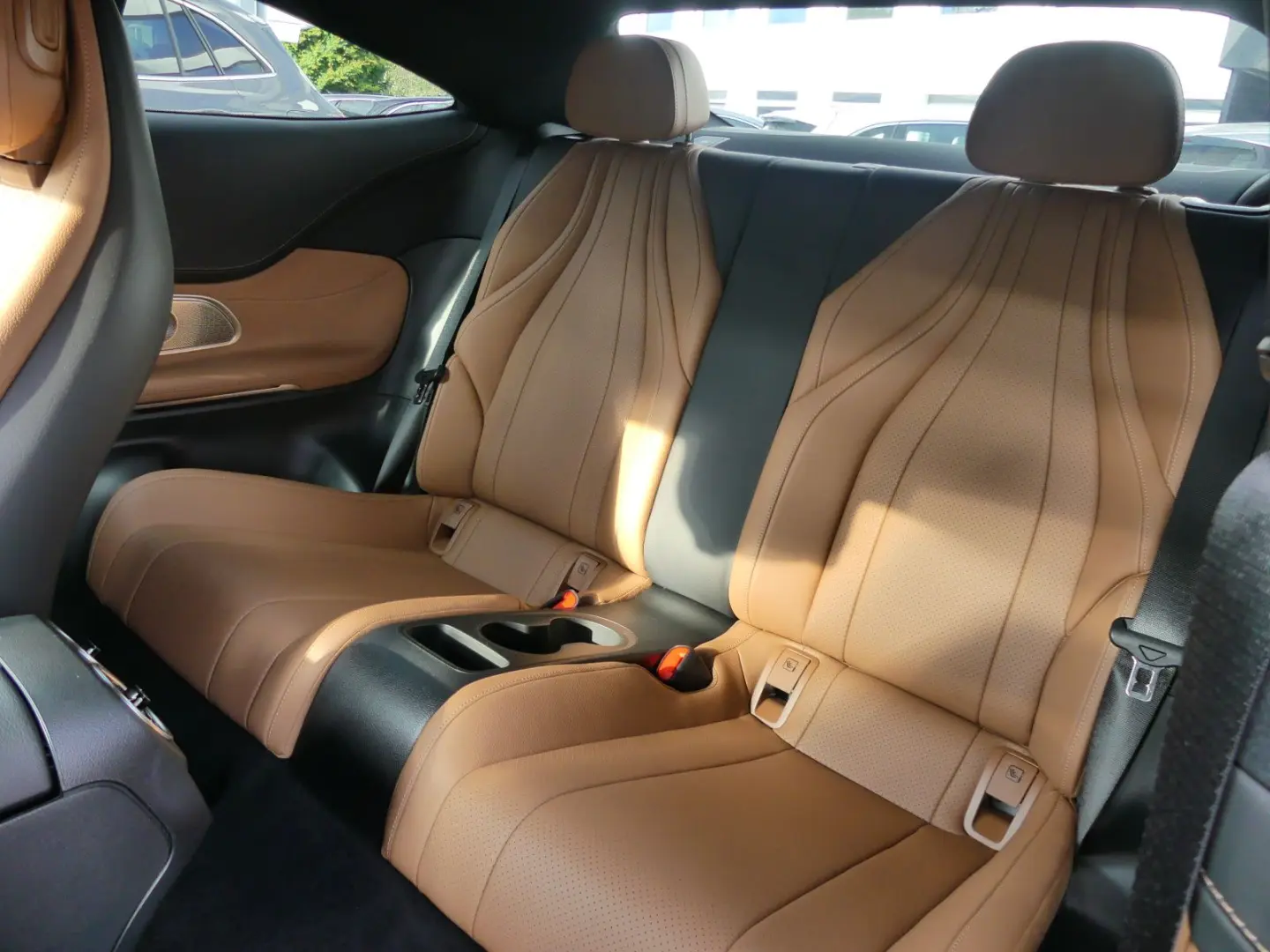 CLE 450 AMG 4M Coupé   NightPaket AHK Ambiente