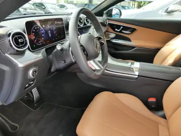 CLE 450 AMG 4M Coupé   NightPaket AHK Ambiente