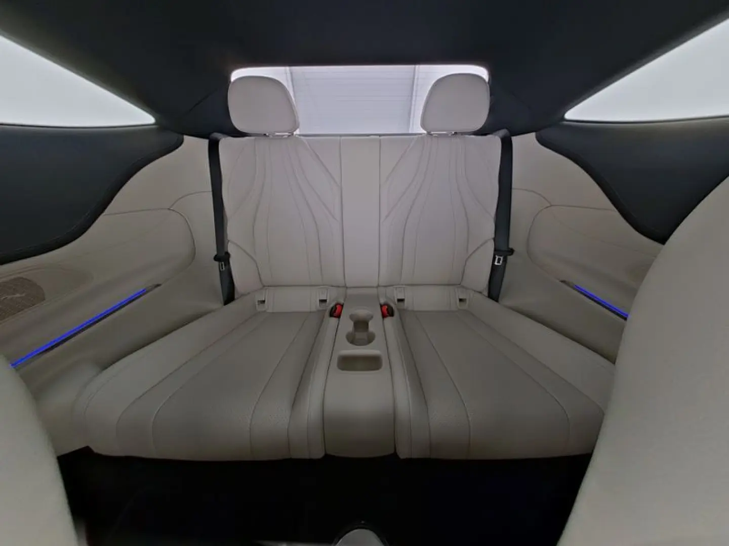 CLE 300 e AMG NIGHT PANO AMBIENTE MEMORY