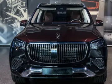 Mercedes-Benz GLS 600 MAYBACH   DUO-TONE E-ACTIVE BODY