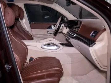 Mercedes-Benz GLS 600 MAYBACH   DUO-TONE E-ACTIVE BODY