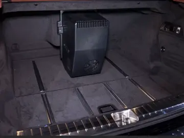 Mercedes-Benz GLS 600 MAYBACH   DUO-TONE E-ACTIVE BODY