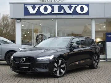 V60 Plus Dark T6 AWD Plug-in Hybrid AHK 360  KAM