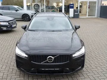 V60 Plus Dark T6 AWD Plug-in Hybrid AHK 360  KAM