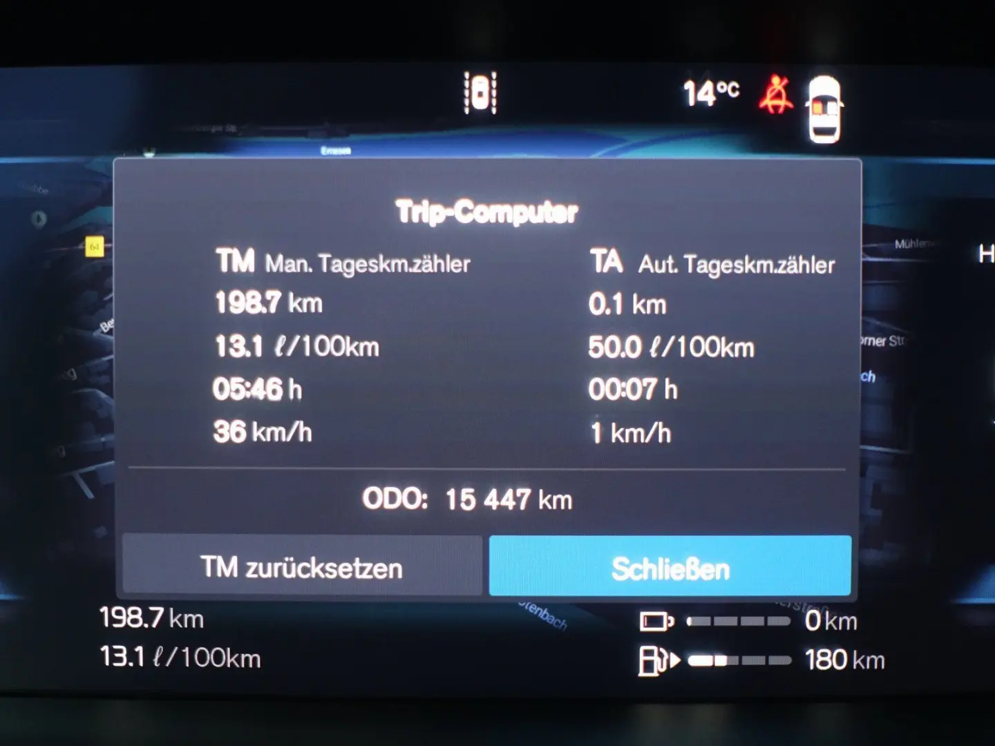 V60 Plus Dark T6 AWD Plug-in Hybrid AHK 360  KAM