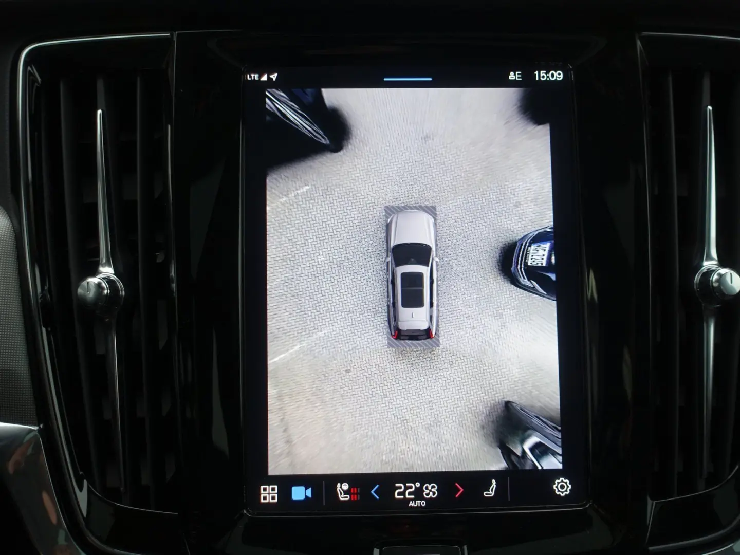 V90 Ultra T8 AWD Plug-in HeadUp 360 Cam AHK BLIS