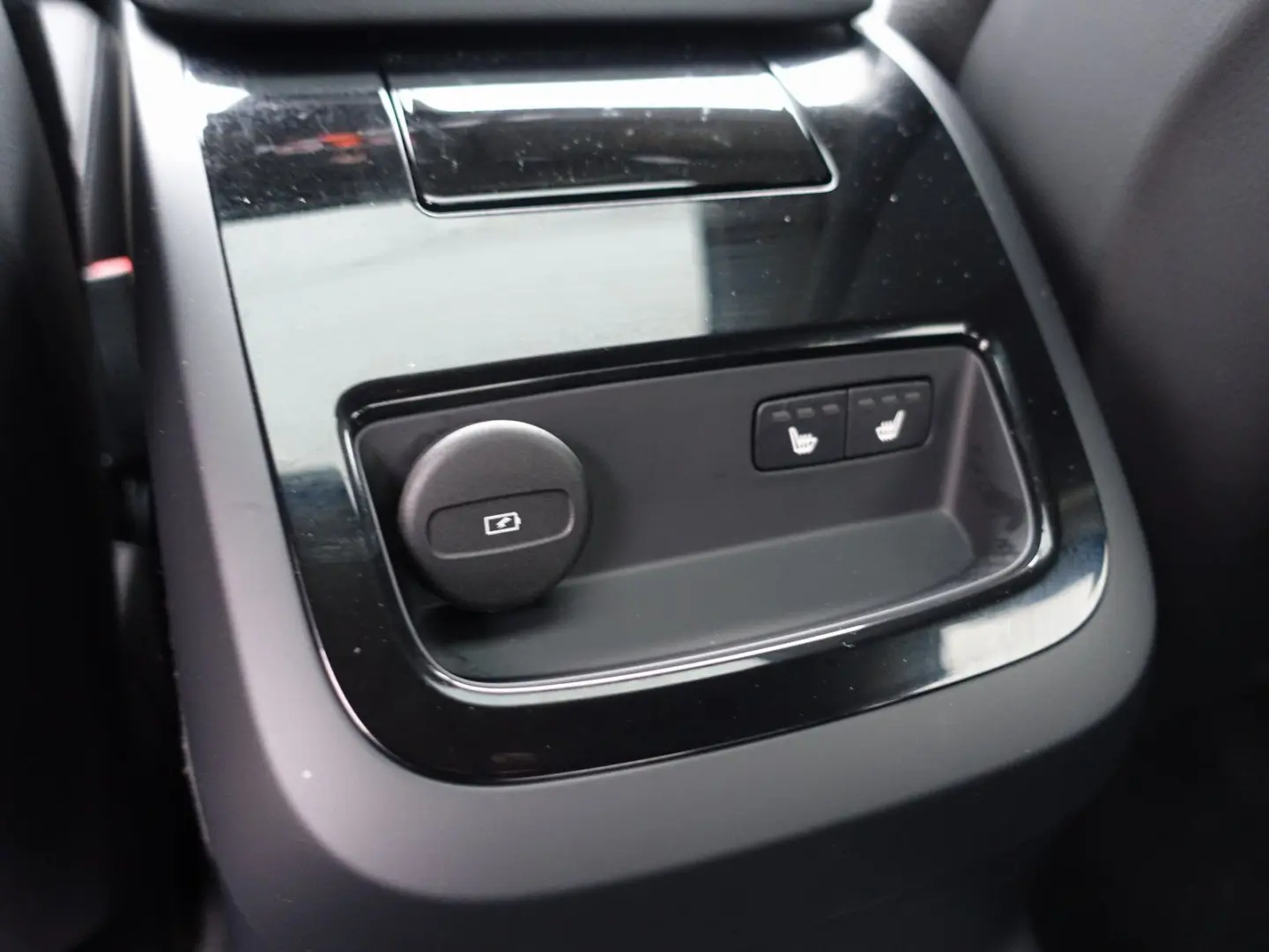 S90 Recharge Plus T8 AWD Plug-in Hybrid 360  BLS