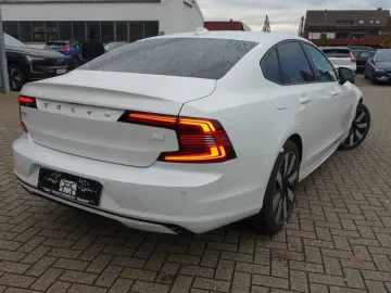 S90 Recharge Ultimate T8 AWD HeadUP 360  BLIS