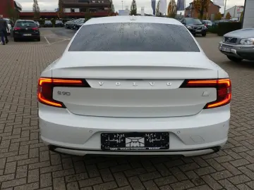 S90 Recharge Ultimate T8 AWD HeadUP 360  BLIS