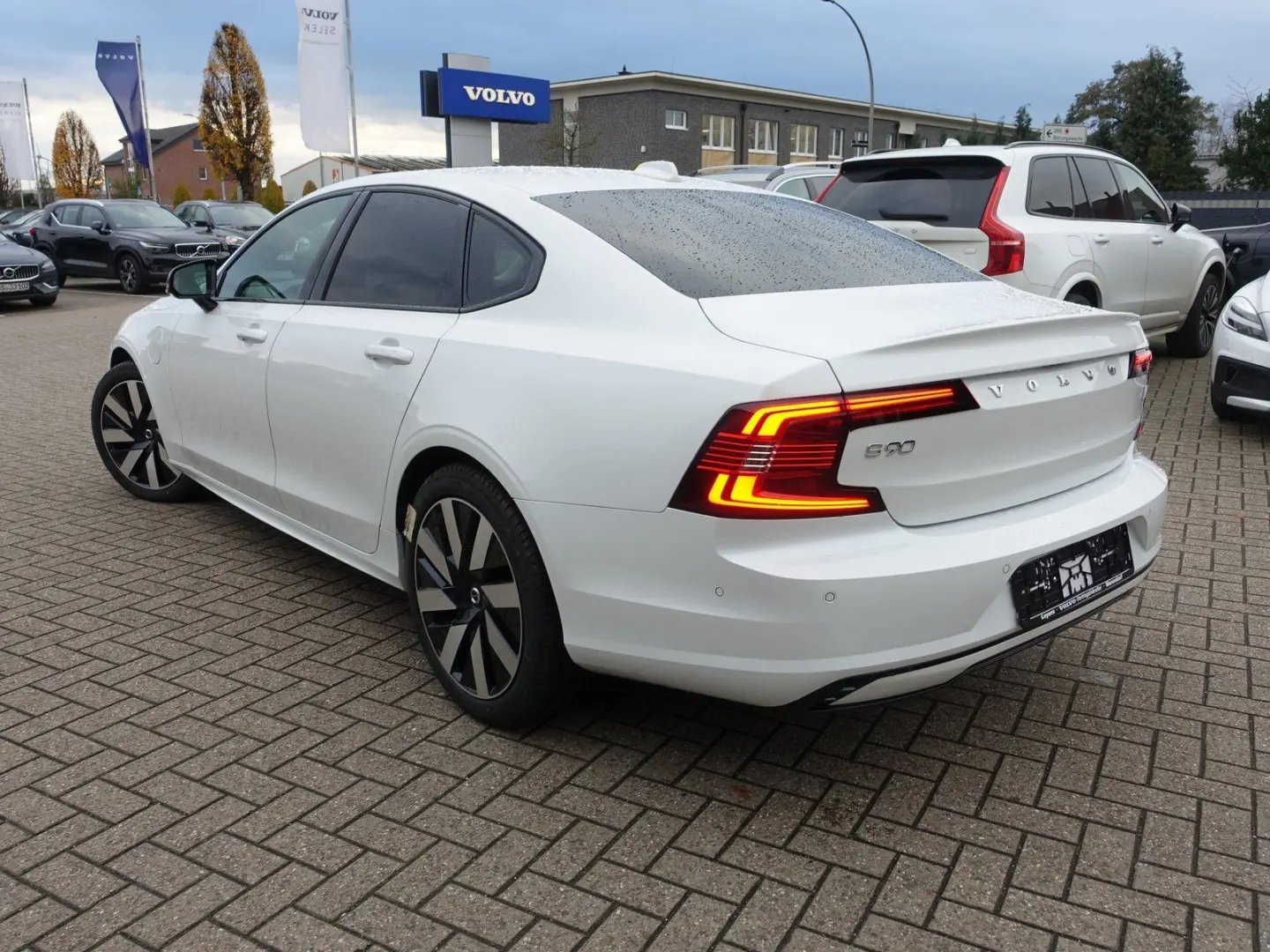 S90 Recharge Ultimate T8 AWD HeadUP 360  BLIS