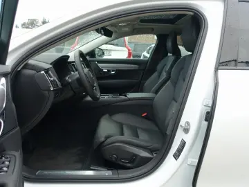 S90 Recharge Ultimate T8 AWD HeadUP 360  BLIS