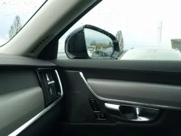 S90 Recharge Ultimate T8 AWD HeadUP 360  BLIS