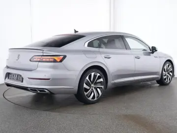 Arteon R-Line 2.0 TDI DSG ACC AHK CAM NAV LED