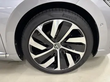 Arteon R-Line 2.0 TDI DSG ACC AHK CAM NAV LED