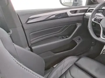 Arteon R-Line 2.0 TDI DSG ACC AHK CAM NAV LED