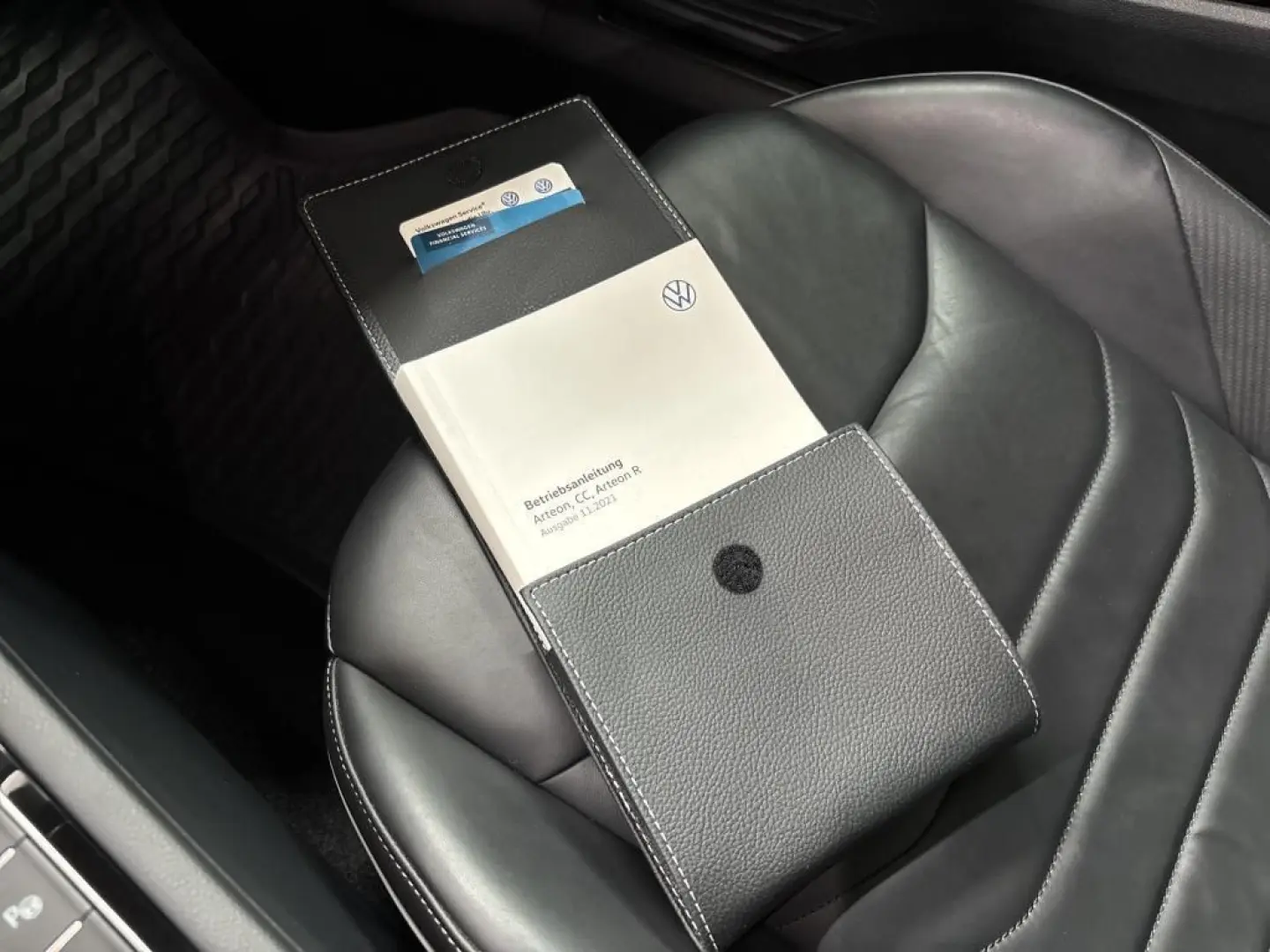 Arteon R-Line 2.0 TDI DSG ACC AHK CAM NAV LED