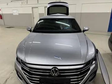 Arteon R-Line 2.0 TDI DSG ACC AHK CAM NAV LED