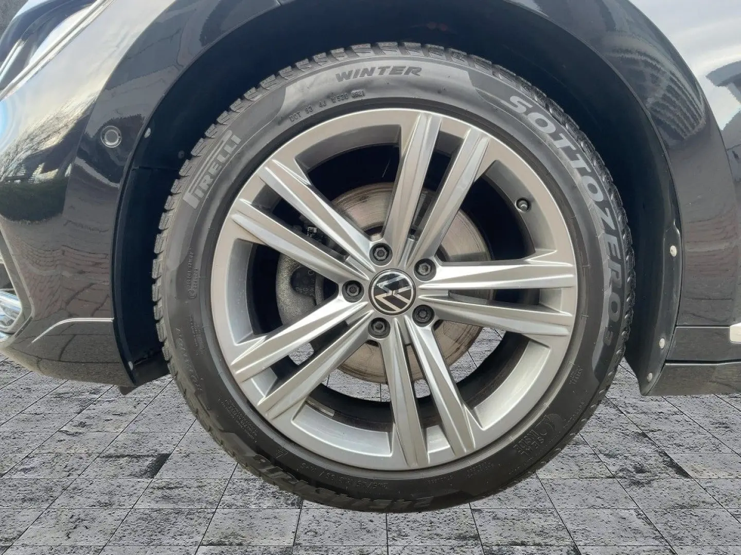 Arteon 1.4 TSI eHYBRID R-LINE IQ NAV ACC SHZ RFK