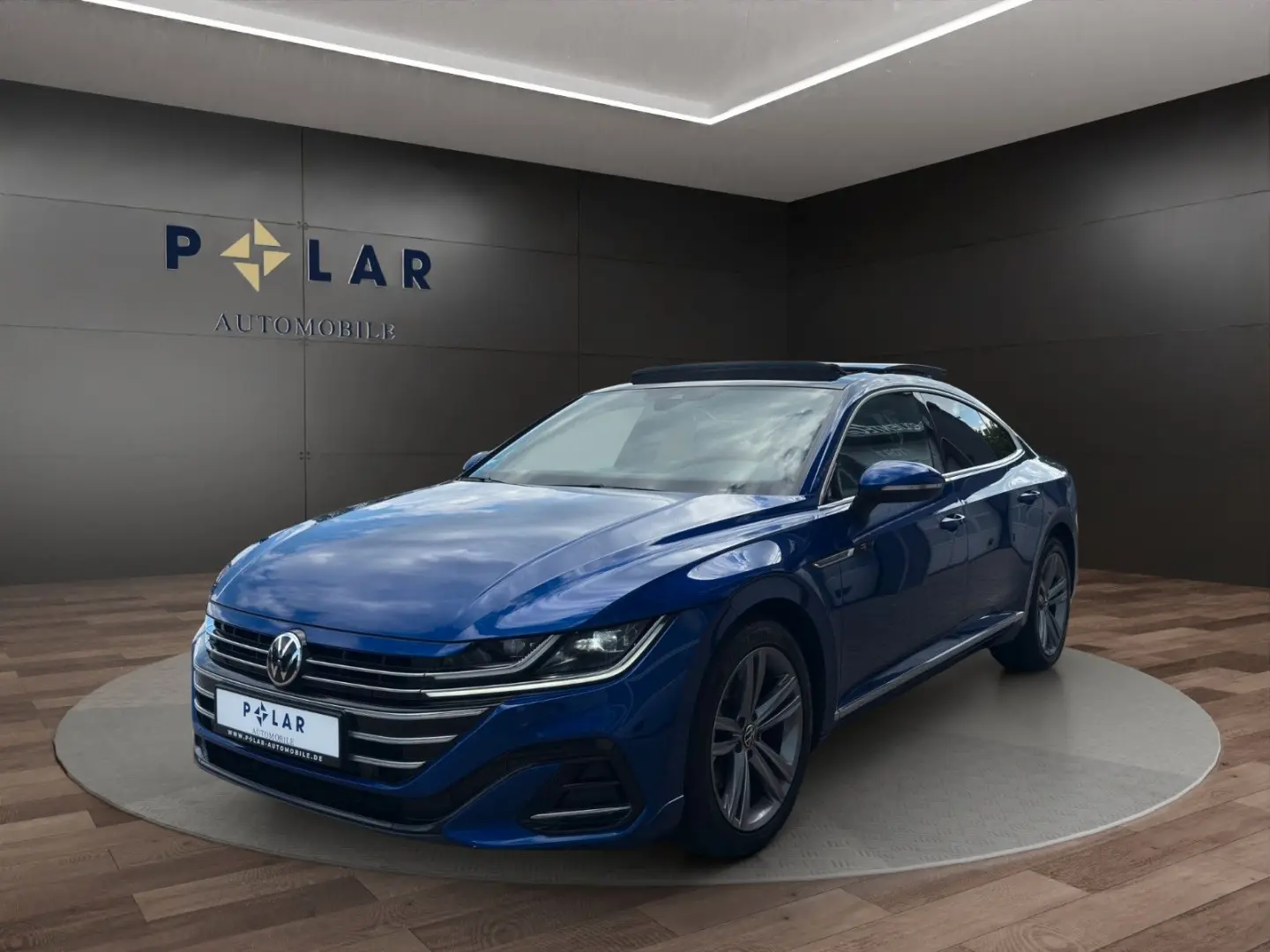 Arteon R-Line  Pano Kamera Ambiente ACC Carplay