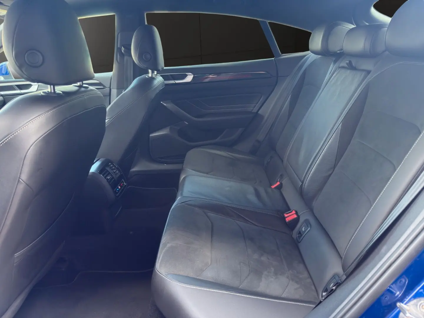 Arteon R-Line  Pano Kamera Ambiente ACC Carplay