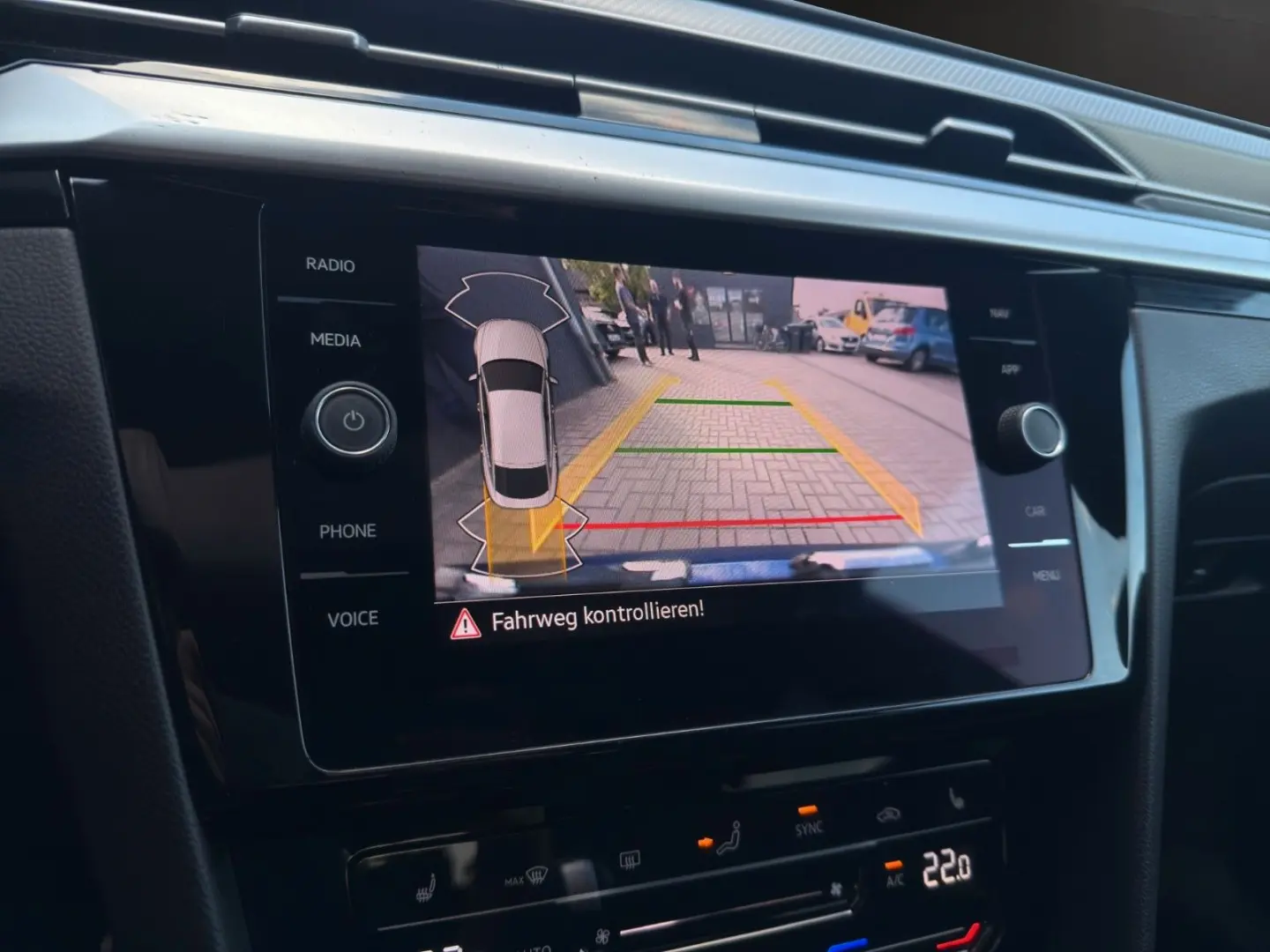 Arteon R-Line  Pano Kamera Ambiente ACC Carplay