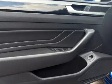 Arteon R-Line  Pano Kamera Ambiente ACC Carplay