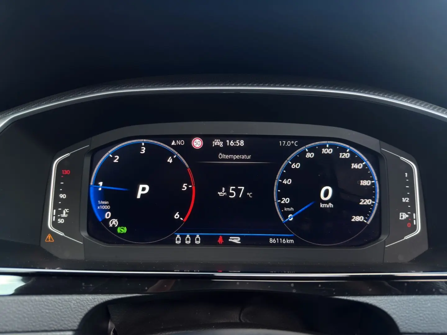 Arteon R-Line  Pano Kamera Ambiente ACC Carplay