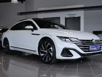 Arteon 1.4 TSI R-Line eHybrid PANO HEADUP ACC