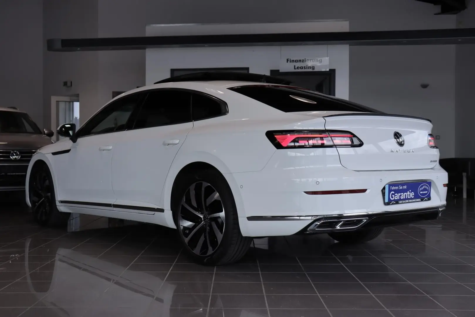 Arteon 1.4 TSI R-Line eHybrid PANO HEADUP ACC