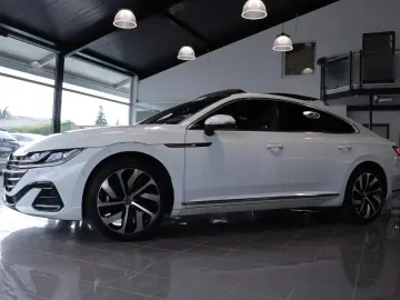 Arteon 1.4 TSI R-Line eHybrid PANO HEADUP ACC