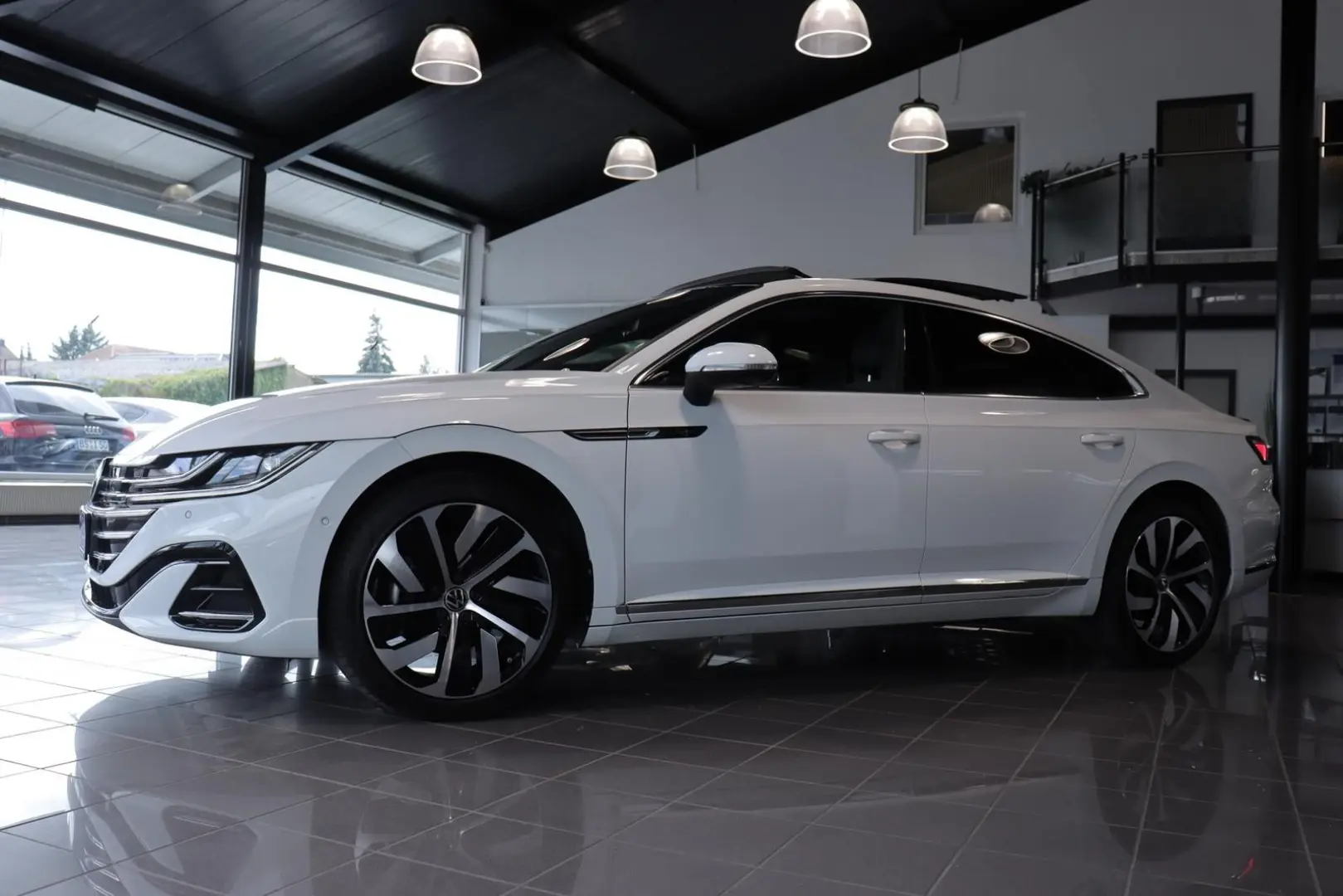Arteon 1.4 TSI R-Line eHybrid PANO HEADUP ACC