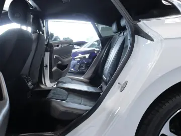 Arteon 1.4 TSI R-Line eHybrid PANO HEADUP ACC