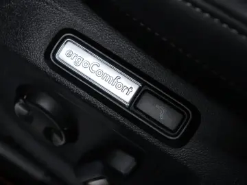 Arteon 1.4 TSI R-Line eHybrid PANO HEADUP ACC