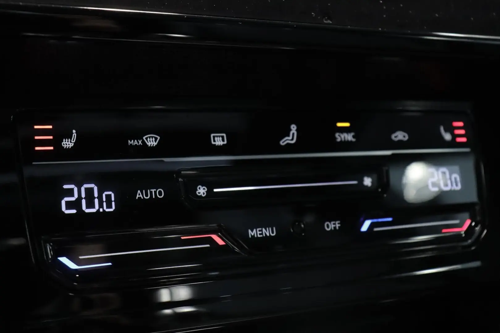 Arteon 1.4 TSI R-Line eHybrid PANO HEADUP ACC