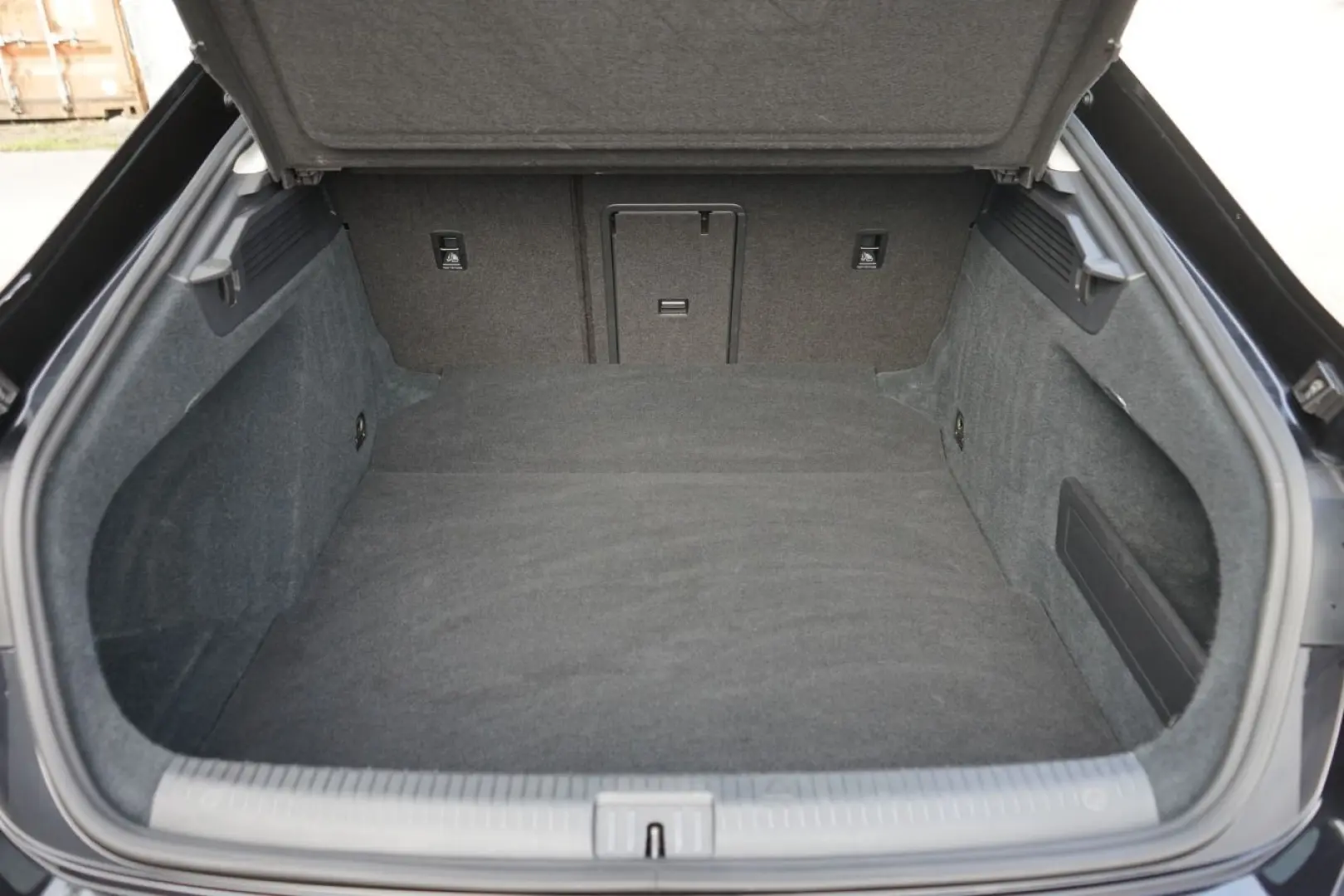 Arteon 2.0 TSI Elegance 4Motion Panorama ACC LED