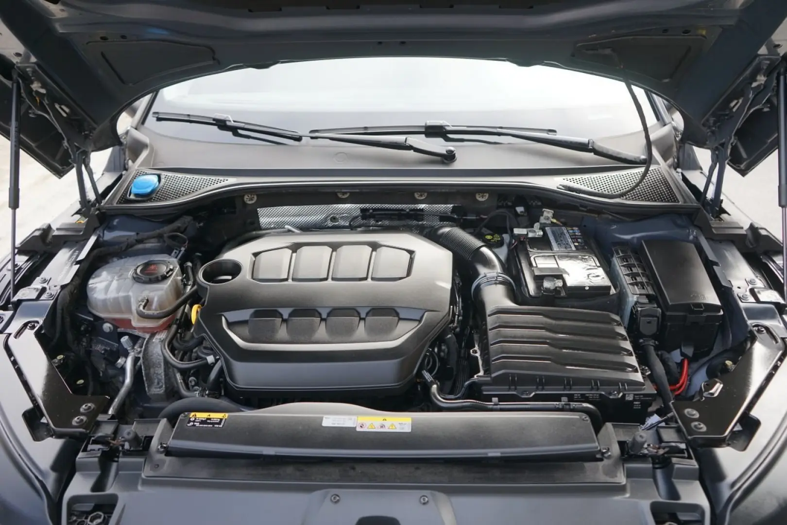 Arteon 2.0 TSI Elegance 4Motion Panorama ACC LED