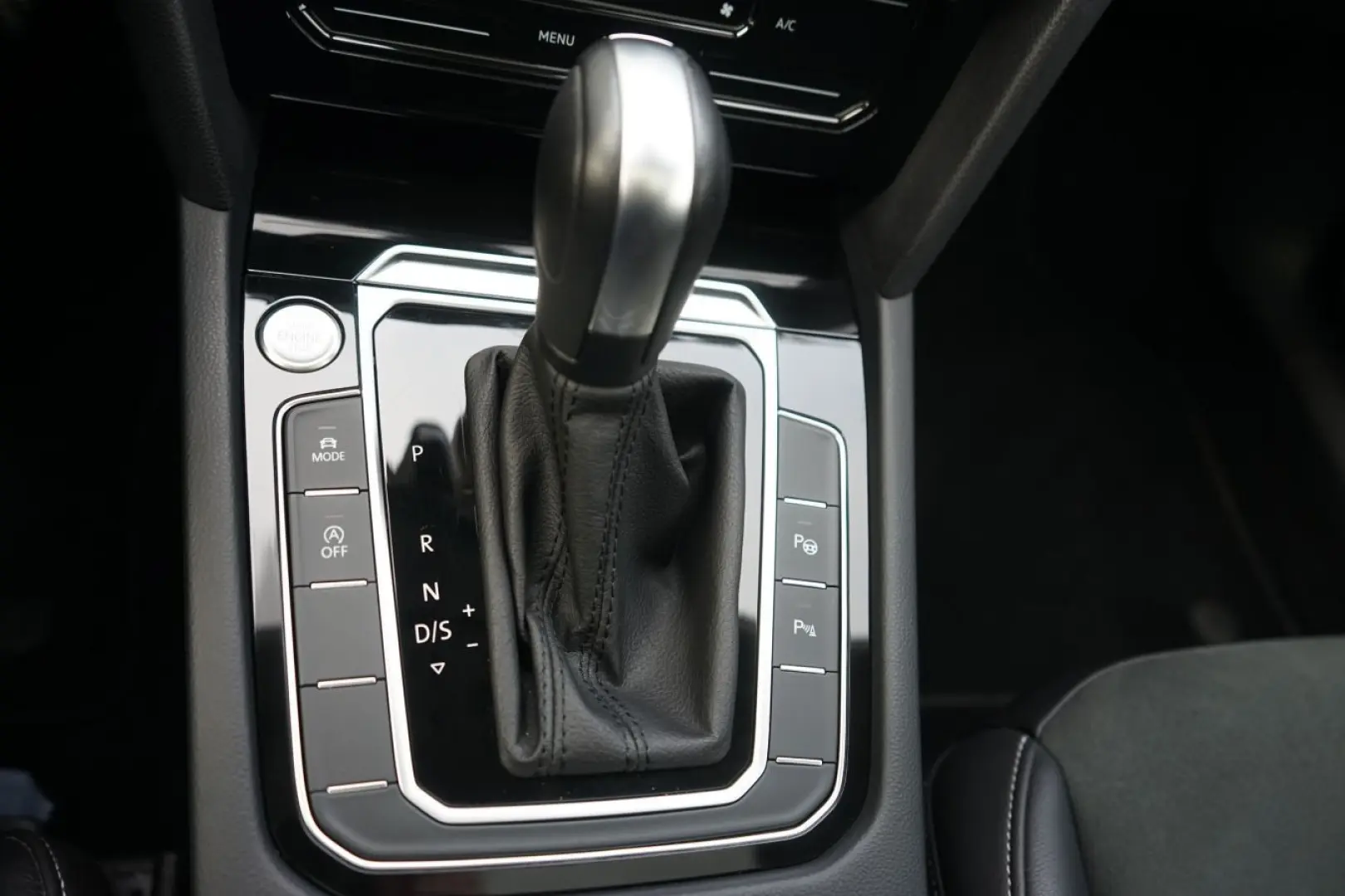 Arteon 2.0 TSI Elegance 4Motion Panorama ACC LED