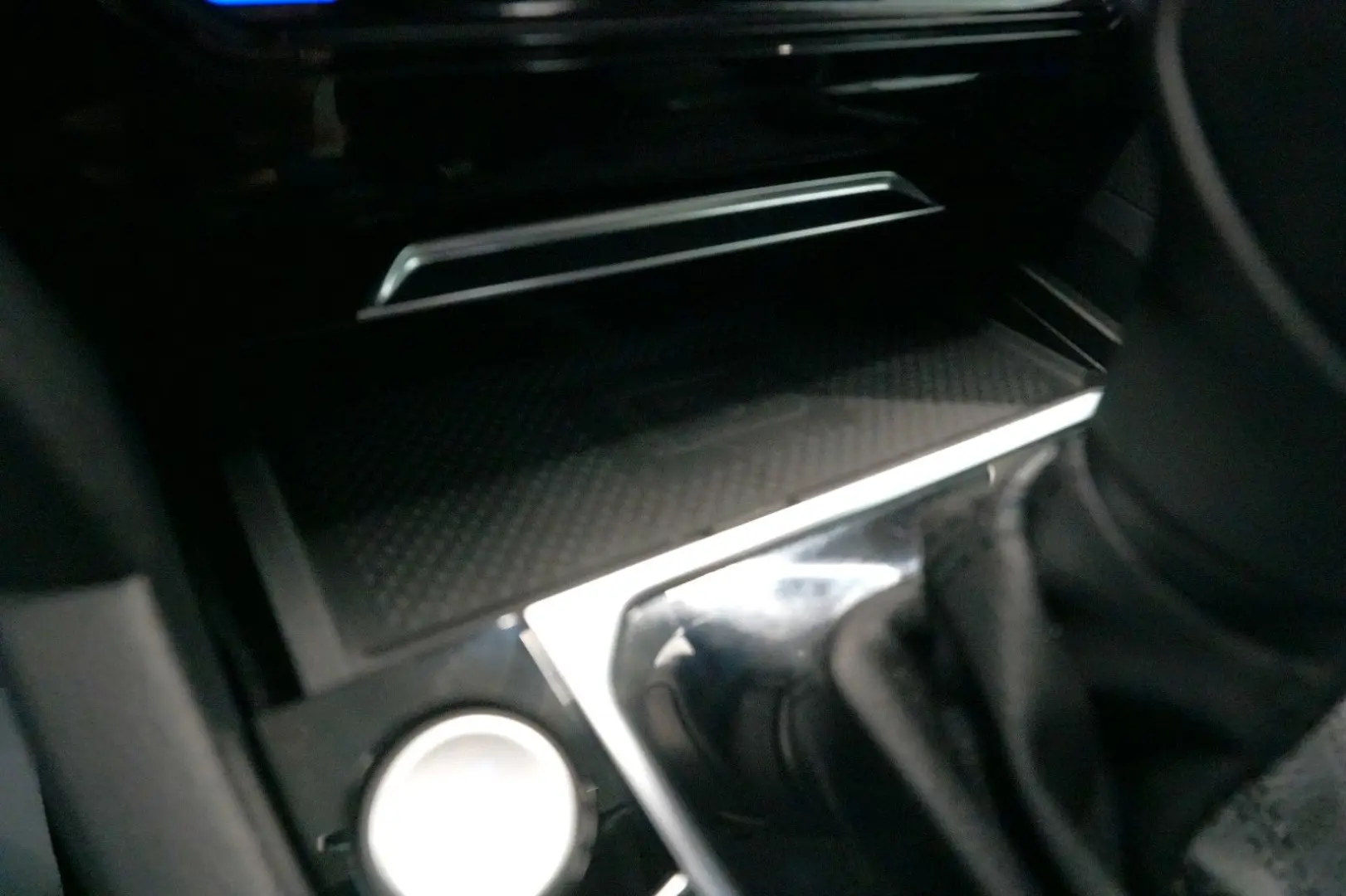 Arteon Elegance 2.0 TSI ACC AHK IQ.Light Massage