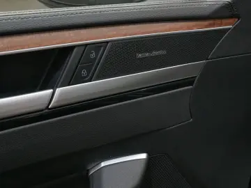 Arteon Elegance 2.0 TSI ACC AHK IQ.Light Massage