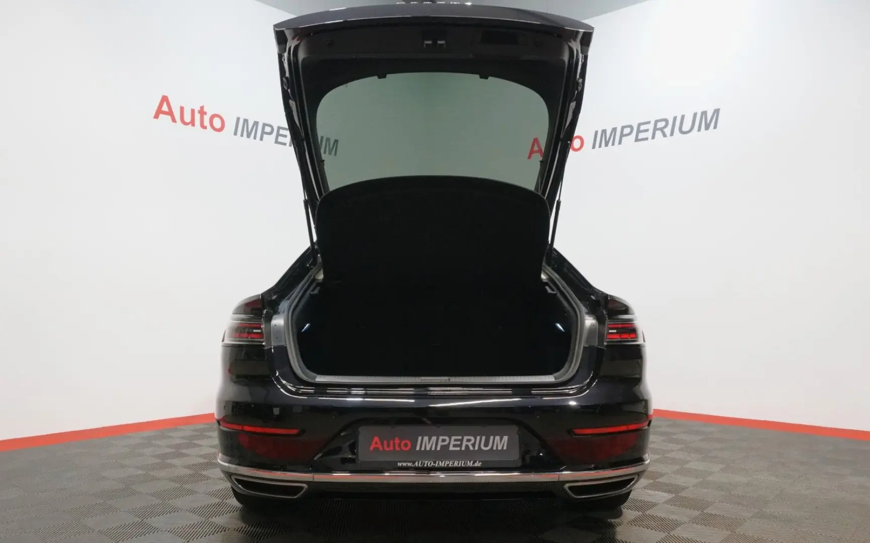 Arteon Elegance 2.0 TSI ACC AHK IQ.Light Massage